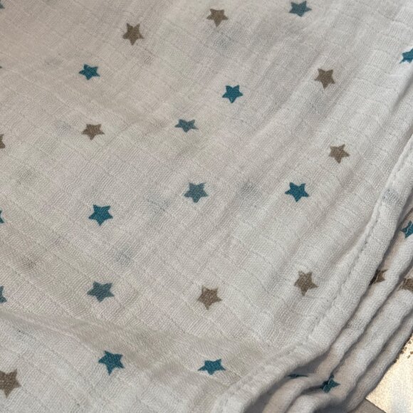 Aden + Anais Baby Muslin Swaddle Blanket 47" X 47" Cotton Star Print White Gray - Picture 3 of 4